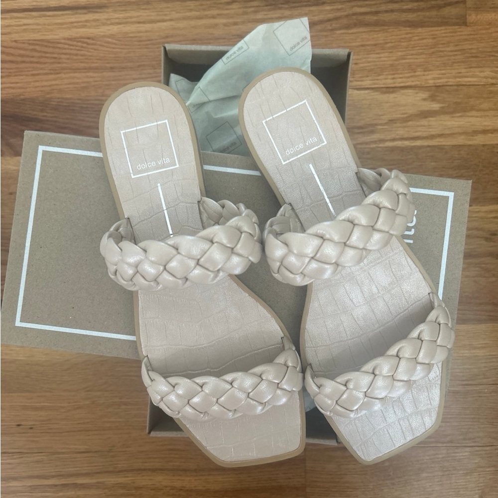 Dolce vita new  size 8 sandals